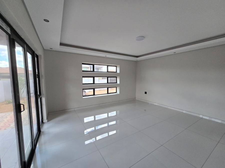 4 Bedroom Property for Sale in Aerorand Mpumalanga