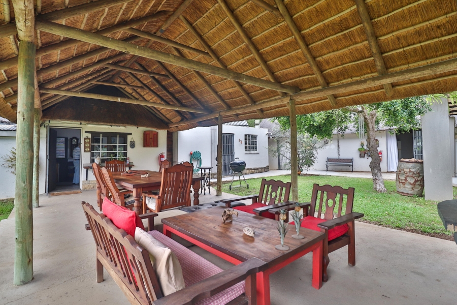 7 Bedroom Property for Sale in White River Mpumalanga