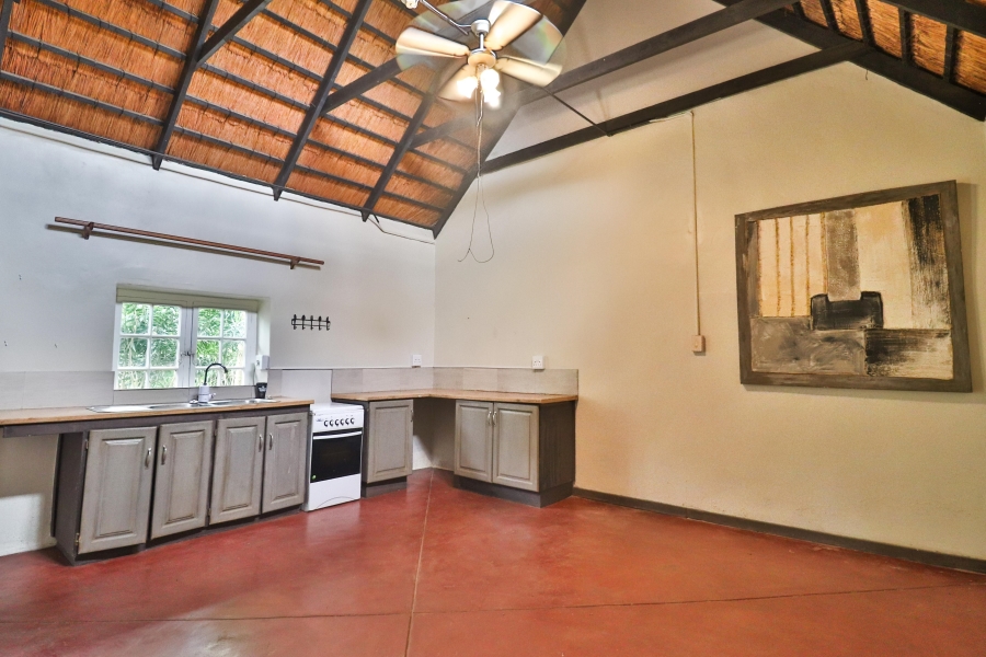 7 Bedroom Property for Sale in White River Mpumalanga