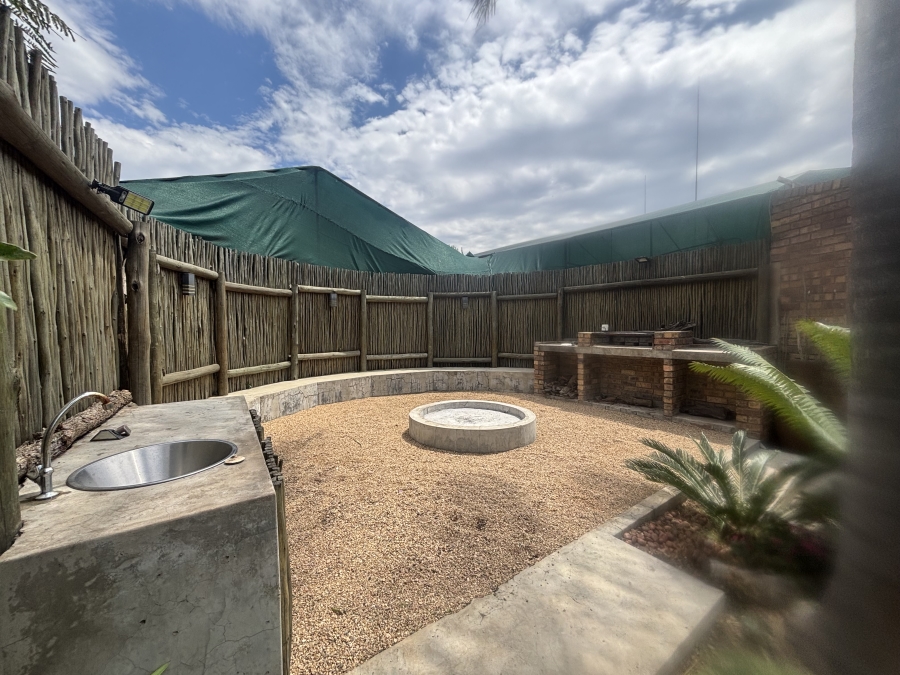 5 Bedroom Property for Sale in Reyno Ridge Mpumalanga