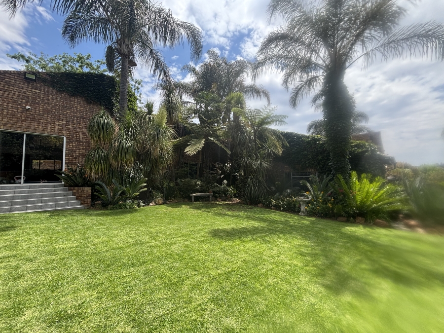 5 Bedroom Property for Sale in Reyno Ridge Mpumalanga