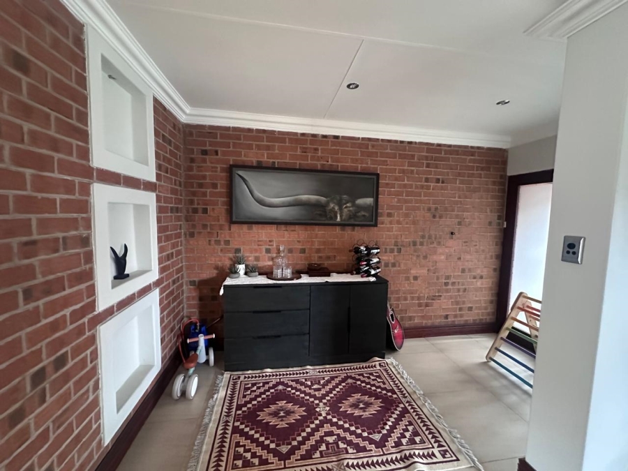 To Let 3 Bedroom Property for Rent in Aerorand Mpumalanga