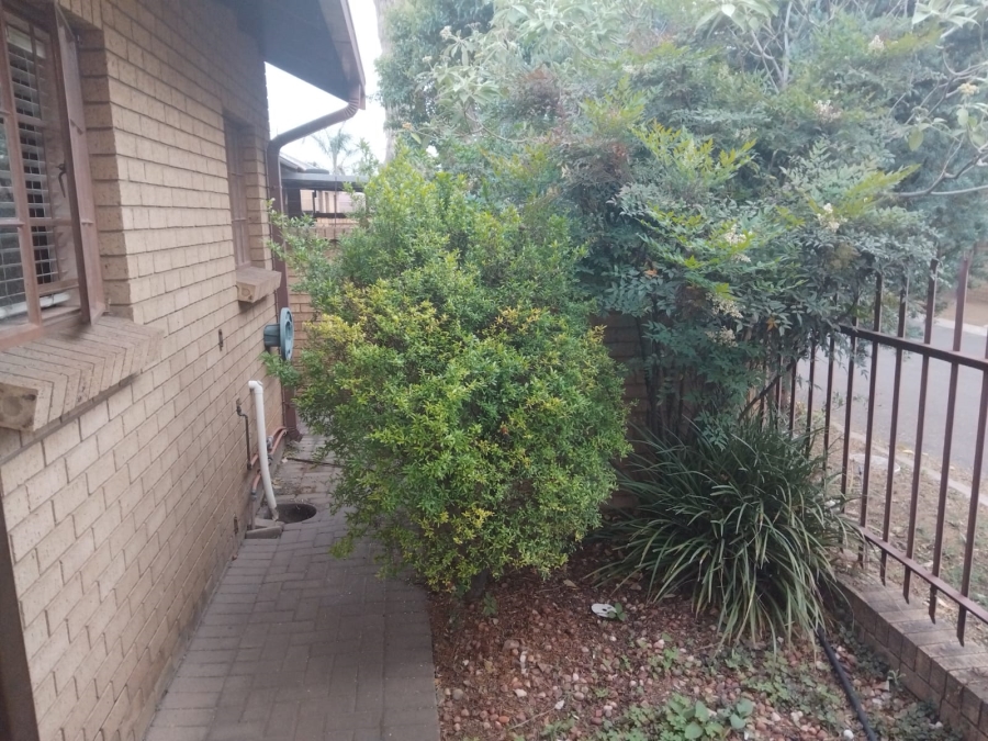 2 Bedroom Property for Sale in Reyno Ridge Mpumalanga