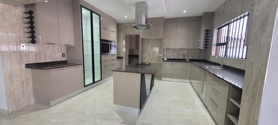5 Bedroom Property for Sale in Aerorand Mpumalanga