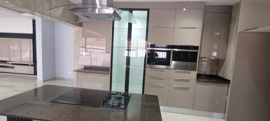 5 Bedroom Property for Sale in Aerorand Mpumalanga