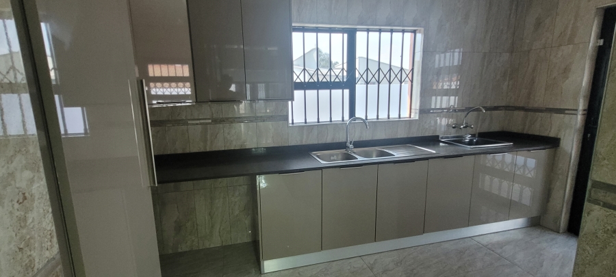 5 Bedroom Property for Sale in Aerorand Mpumalanga