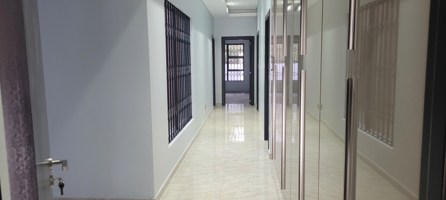 5 Bedroom Property for Sale in Aerorand Mpumalanga