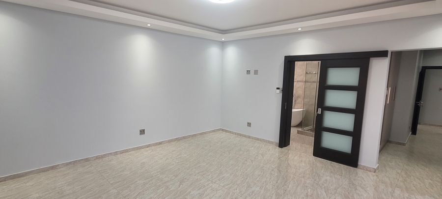 5 Bedroom Property for Sale in Aerorand Mpumalanga