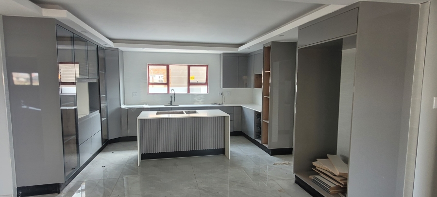 4 Bedroom Property for Sale in Aerorand Mpumalanga