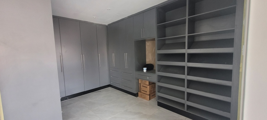 4 Bedroom Property for Sale in Aerorand Mpumalanga