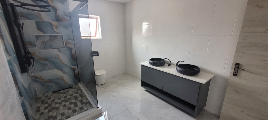 4 Bedroom Property for Sale in Aerorand Mpumalanga