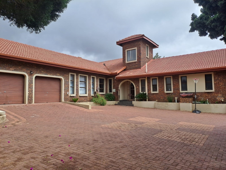 To Let 3 Bedroom Property for Rent in Ben Fleur Mpumalanga