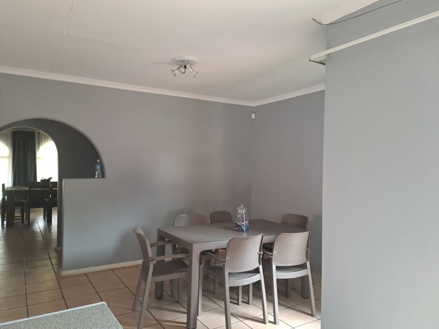 To Let 3 Bedroom Property for Rent in Ben Fleur Mpumalanga