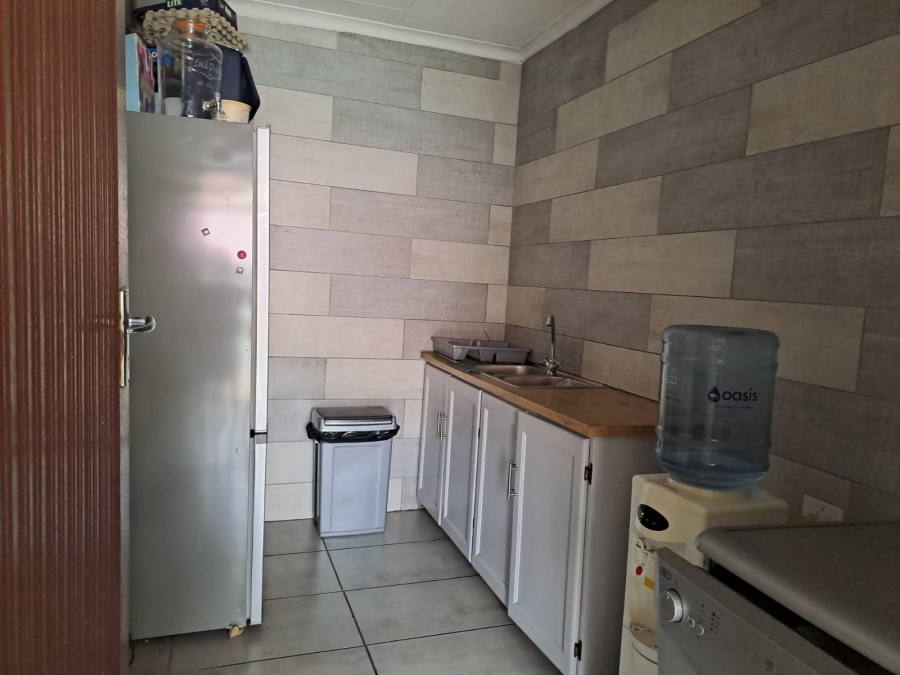 To Let 3 Bedroom Property for Rent in Ben Fleur Mpumalanga