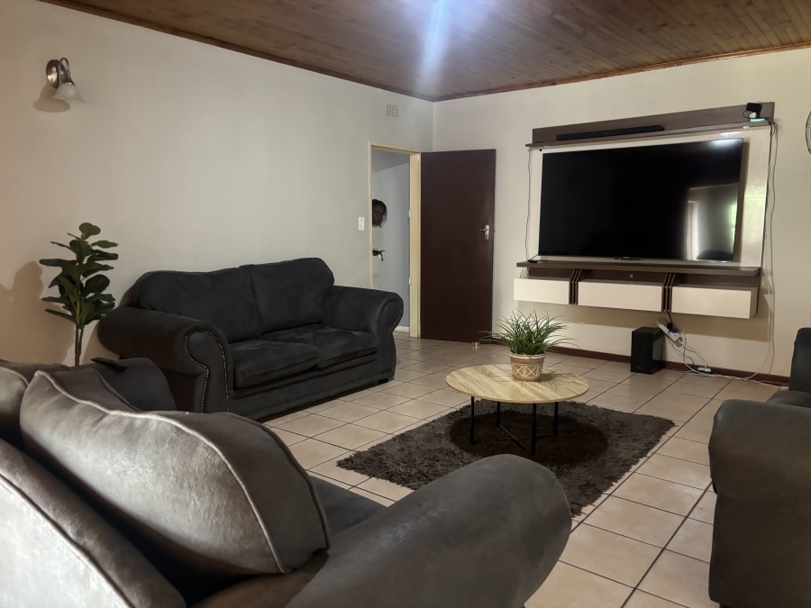3 Bedroom Property for Sale in Ben Fleur Mpumalanga