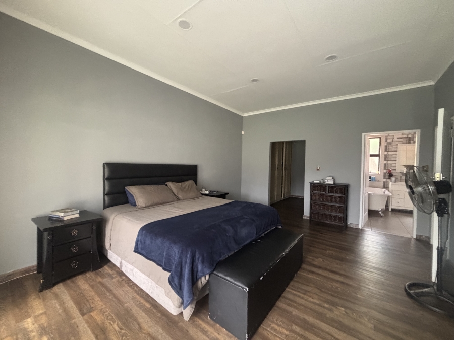 3 Bedroom Property for Sale in Ben Fleur Mpumalanga