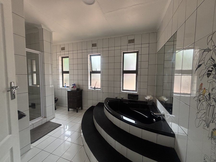 3 Bedroom Property for Sale in Ben Fleur Mpumalanga