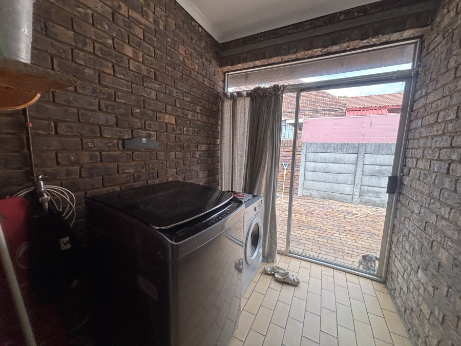 3 Bedroom Property for Sale in Ben Fleur Mpumalanga