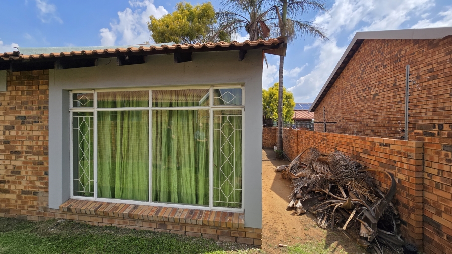 3 Bedroom Property for Sale in Reyno Ridge Mpumalanga