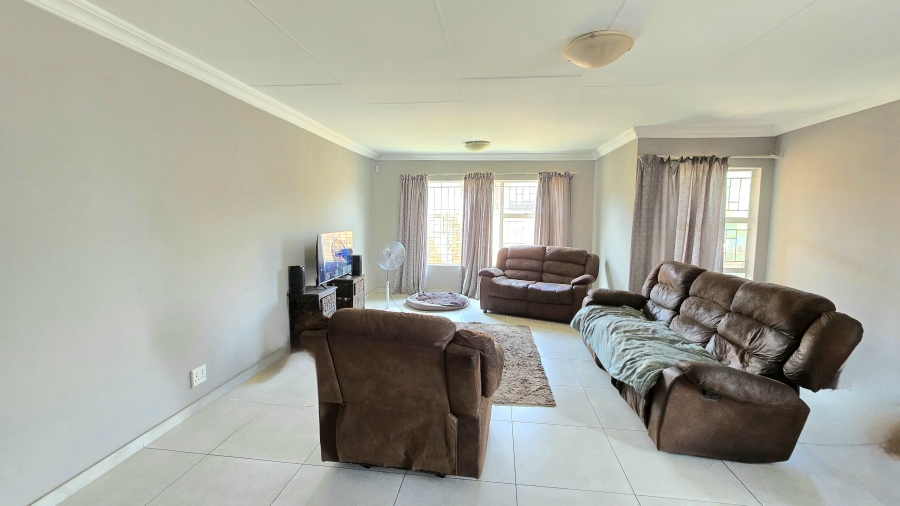 3 Bedroom Property for Sale in Reyno Ridge Mpumalanga