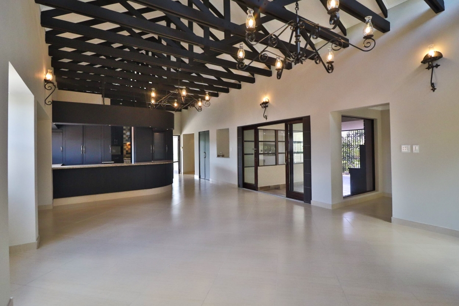 6 Bedroom Property for Sale in Sonheuwel Ext 1 Mpumalanga