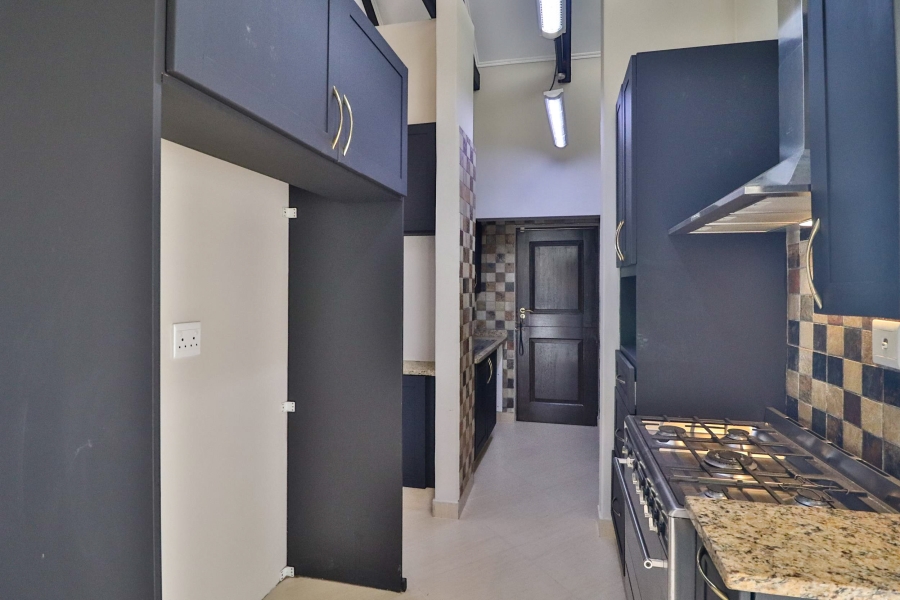 6 Bedroom Property for Sale in Sonheuwel Ext 1 Mpumalanga