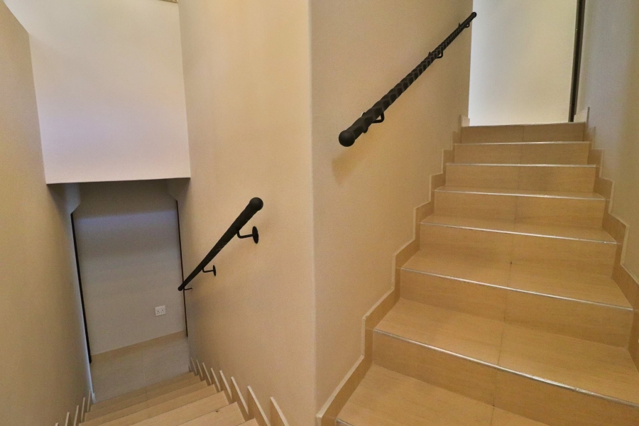 6 Bedroom Property for Sale in Sonheuwel Ext 1 Mpumalanga