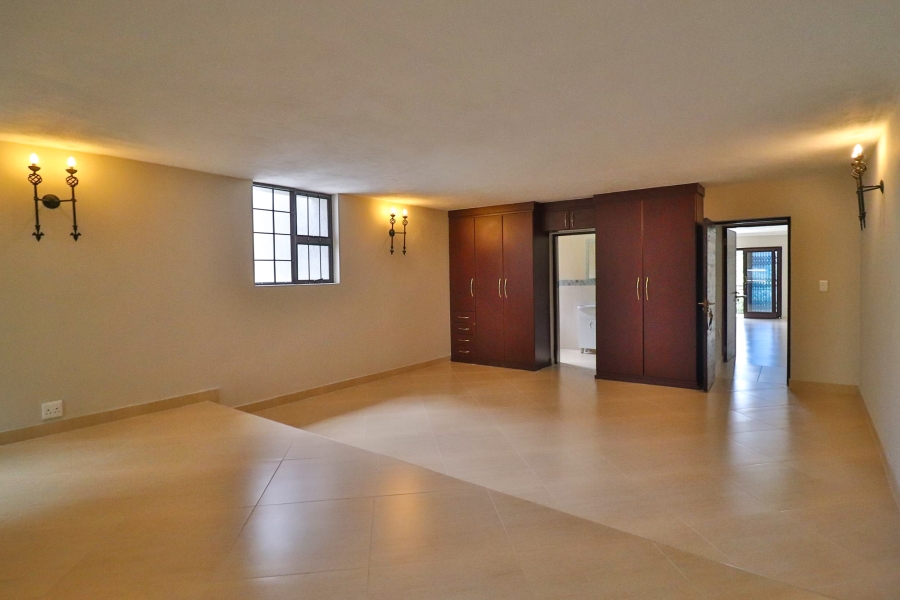 6 Bedroom Property for Sale in Sonheuwel Ext 1 Mpumalanga