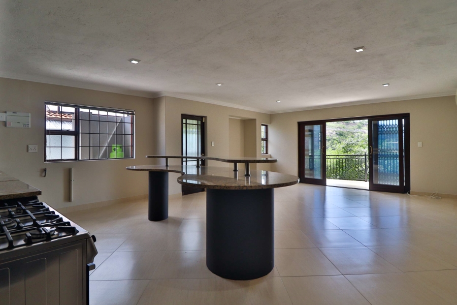 6 Bedroom Property for Sale in Sonheuwel Ext 1 Mpumalanga