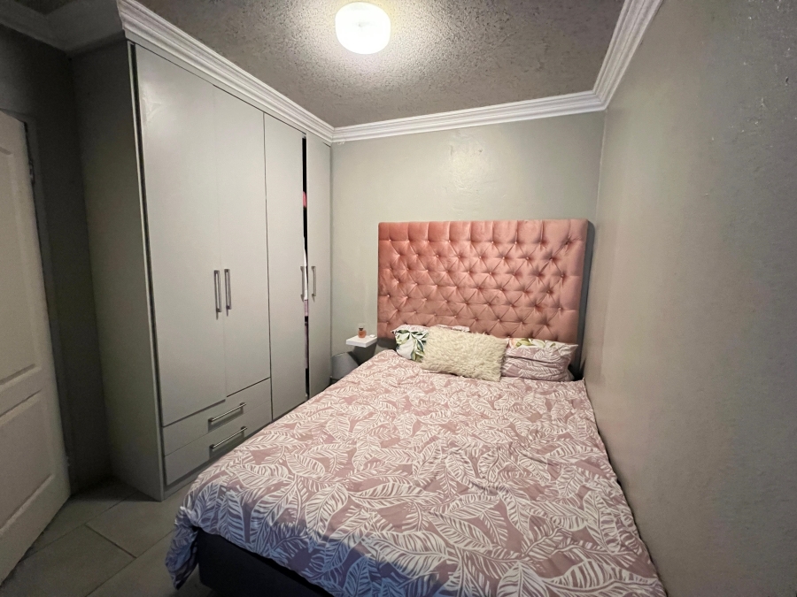 To Let 4 Bedroom Property for Rent in Stonehenge Mpumalanga