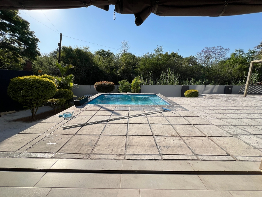 To Let 4 Bedroom Property for Rent in Stonehenge Mpumalanga