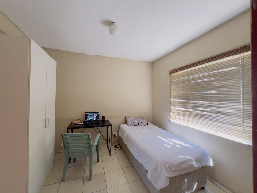 28 Bedroom Property for Sale in Kanyamazane Mpumalanga