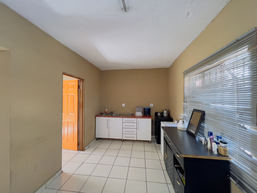 28 Bedroom Property for Sale in Kanyamazane Mpumalanga