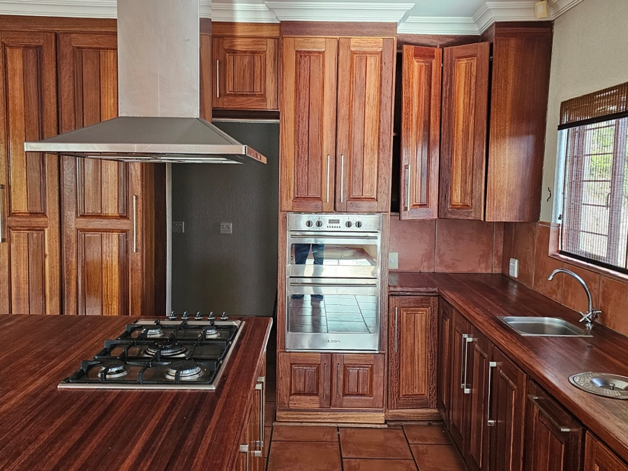 4 Bedroom Property for Sale in Nelspruit Ext 1 Mpumalanga