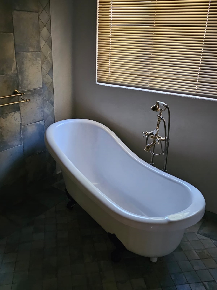 4 Bedroom Property for Sale in Nelspruit Ext 1 Mpumalanga