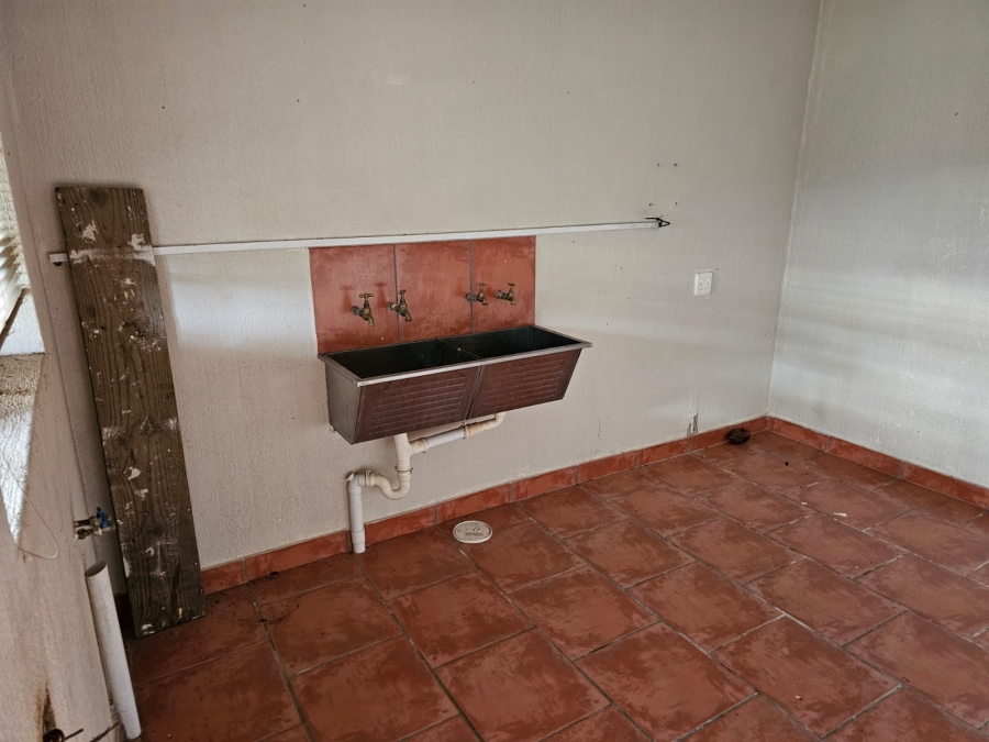 4 Bedroom Property for Sale in Nelspruit Ext 1 Mpumalanga