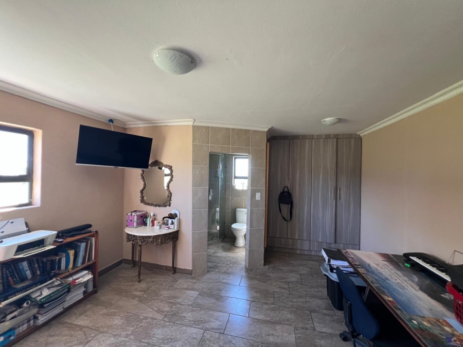 3 Bedroom Property for Sale in Leeufontein A Mpumalanga