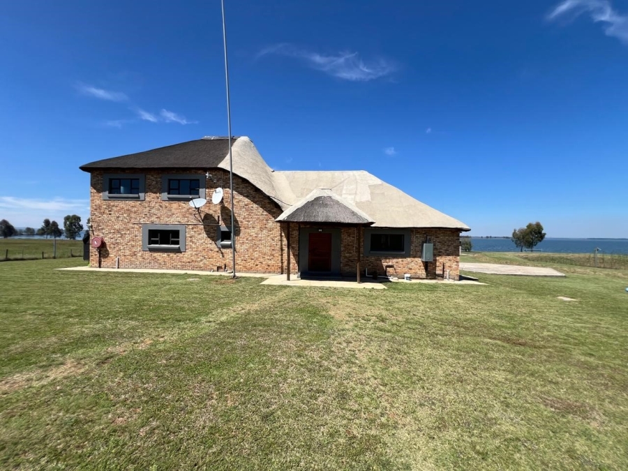 3 Bedroom Property for Sale in Leeufontein A Mpumalanga