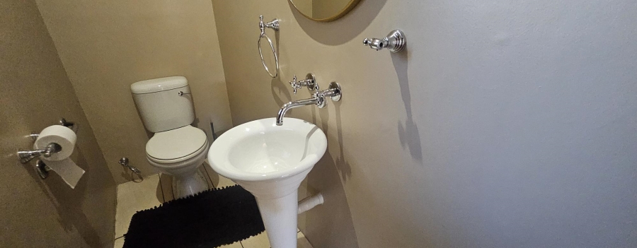 3 Bedroom Property for Sale in Witbank Ext 10 Mpumalanga