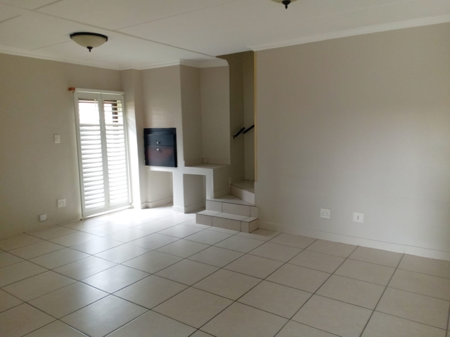 To Let 3 Bedroom Property for Rent in Noordrand Mpumalanga