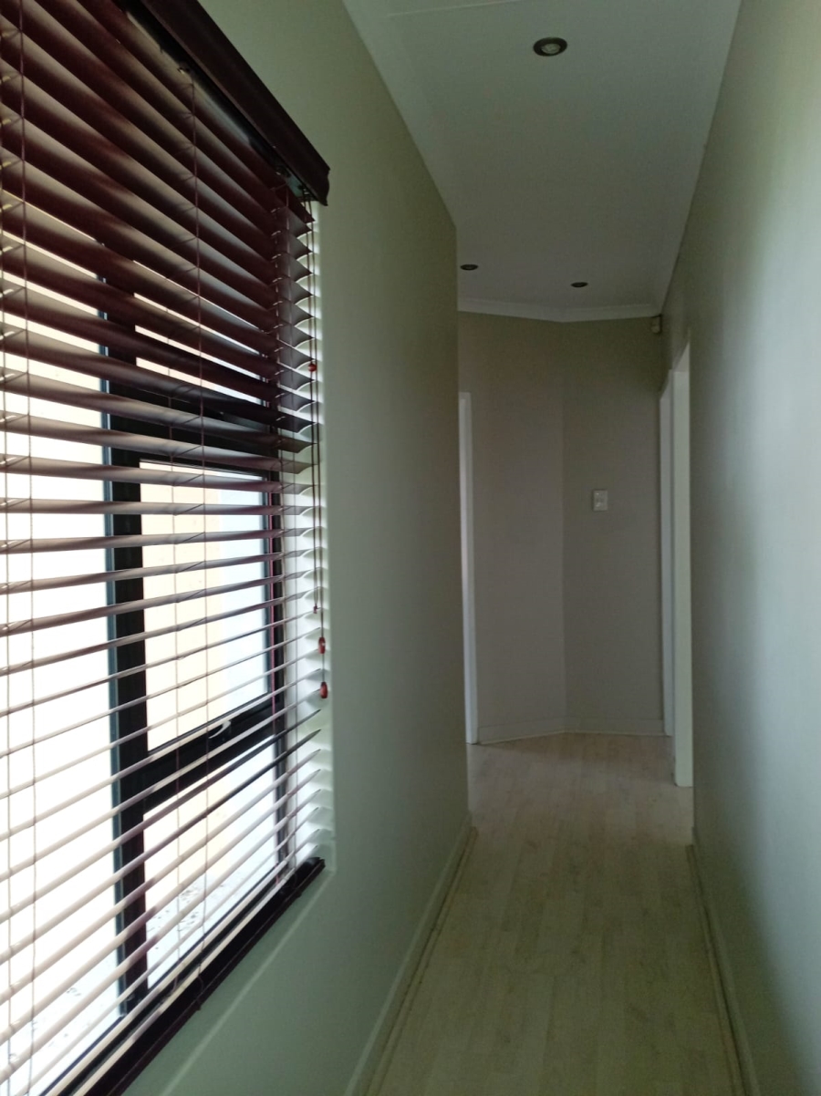 To Let 3 Bedroom Property for Rent in Noordrand Mpumalanga