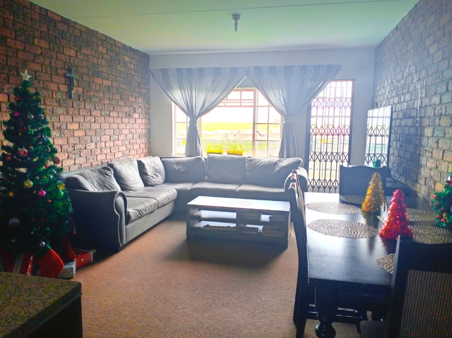 3 Bedroom Property for Sale in Noordrand Mpumalanga