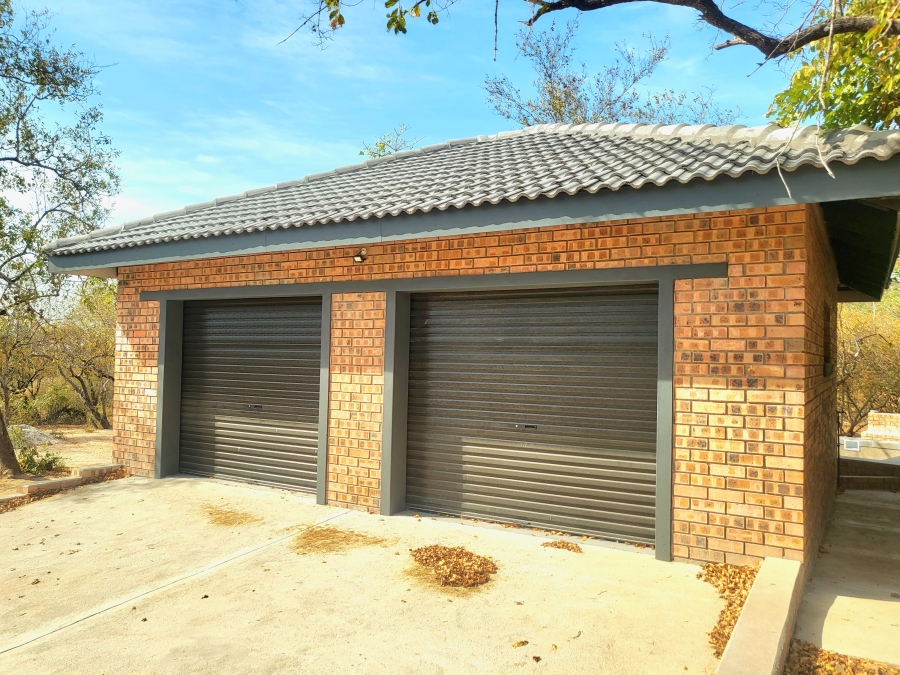 3 Bedroom Property for Sale in Marloth Park Mpumalanga