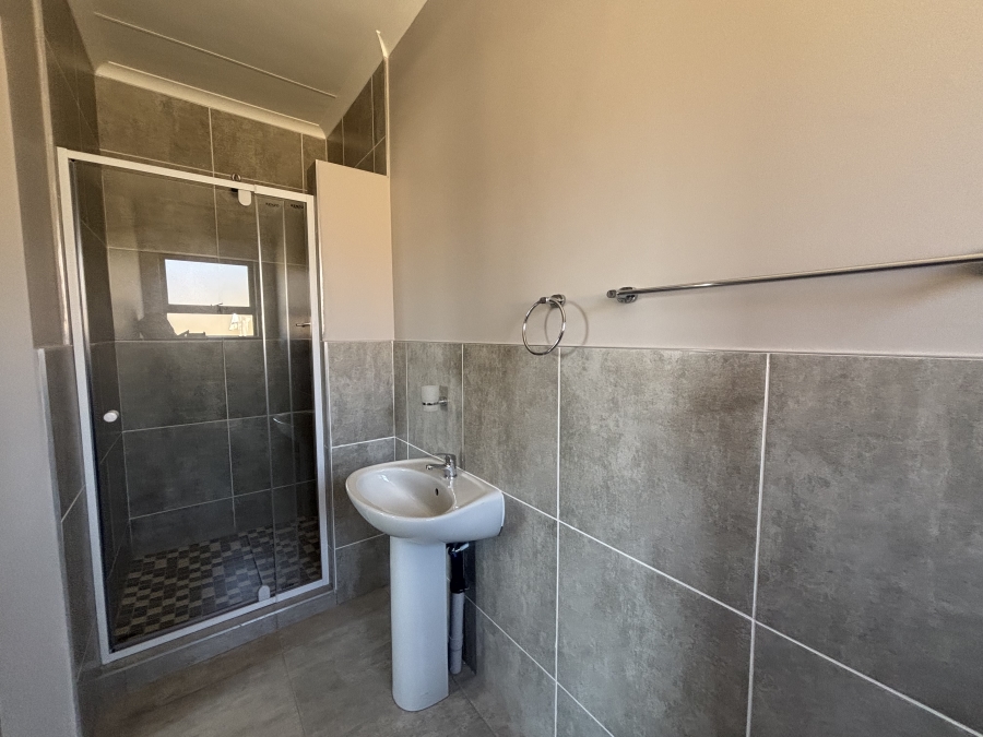 3 Bedroom Property for Sale in Die Heuwel Ext 2 Mpumalanga