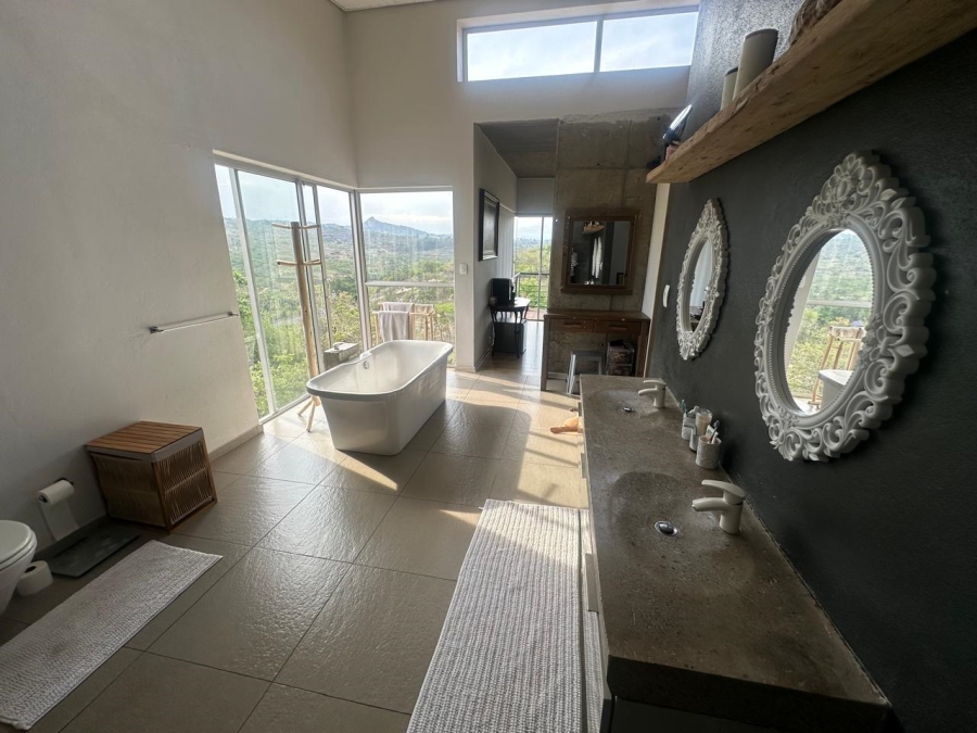 4 Bedroom Property for Sale in Granite Hill Mpumalanga