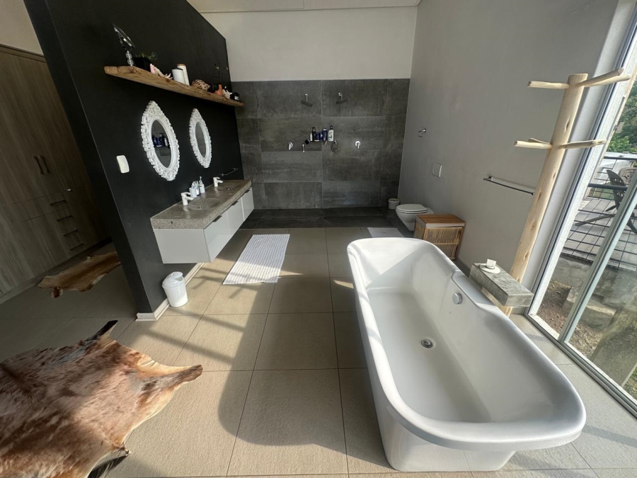 4 Bedroom Property for Sale in Granite Hill Mpumalanga