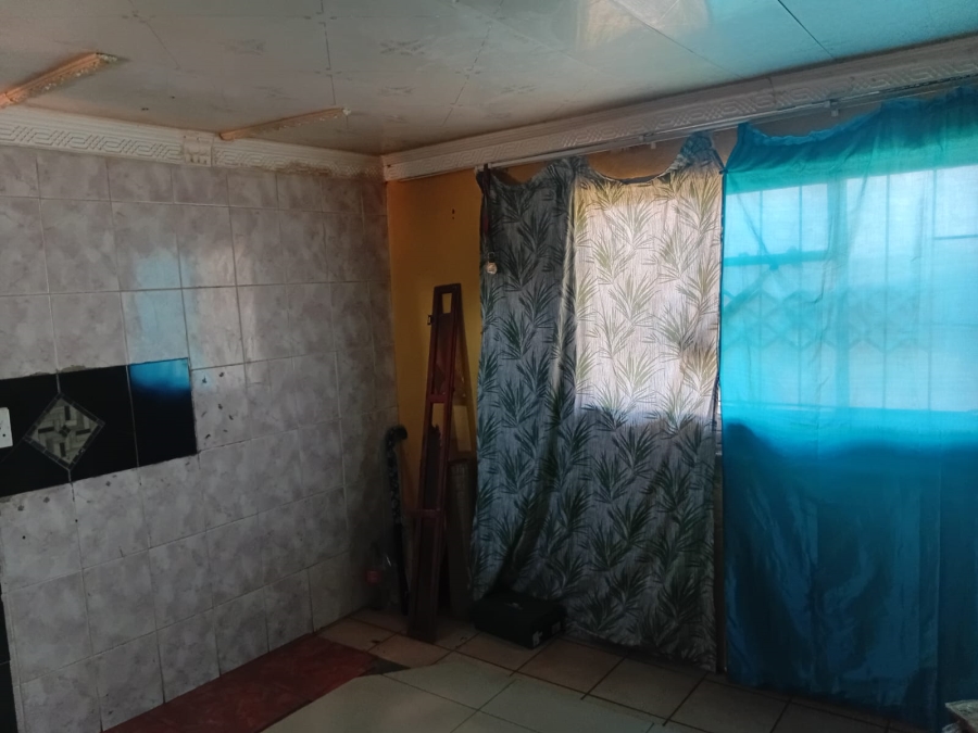 4 Bedroom Property for Sale in Mhluzi Mpumalanga