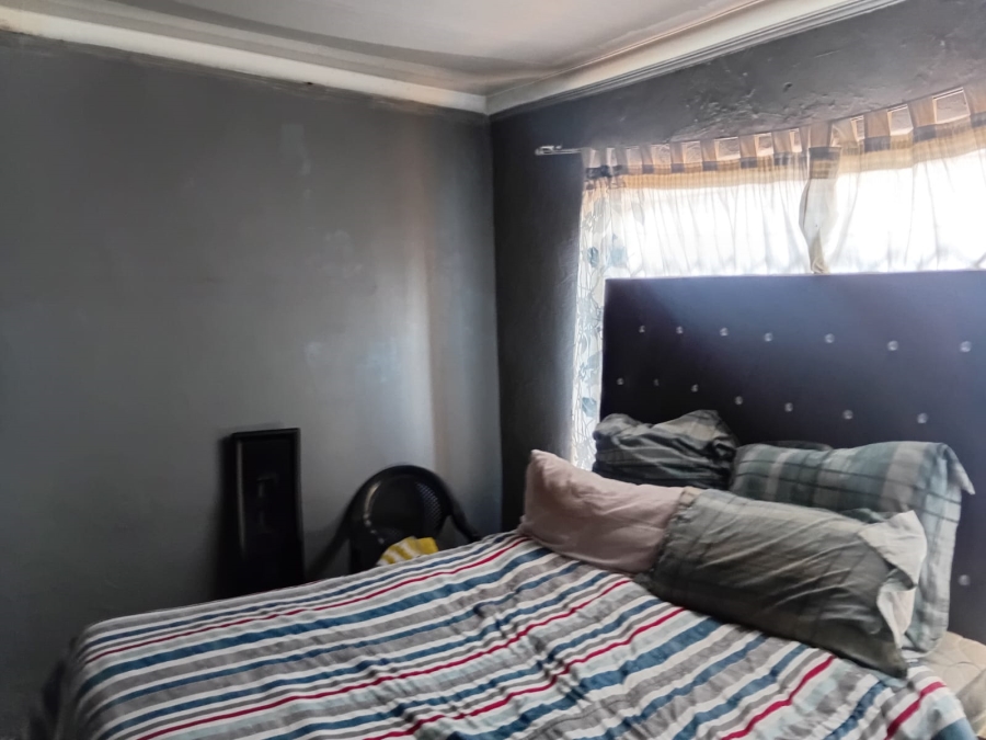 4 Bedroom Property for Sale in Mhluzi Mpumalanga