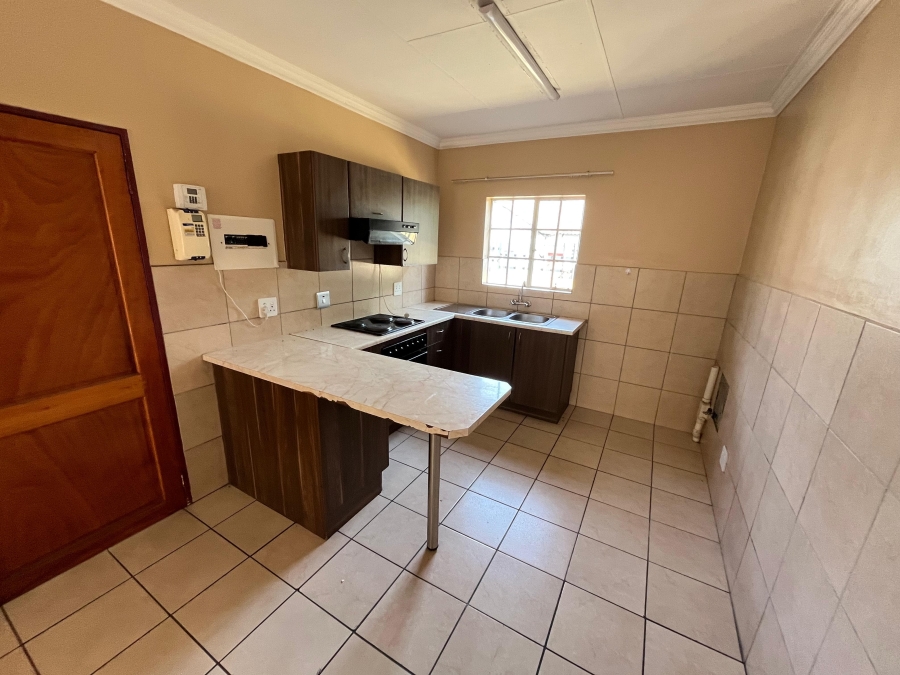 To Let 3 Bedroom Property for Rent in South View Mpumalanga
