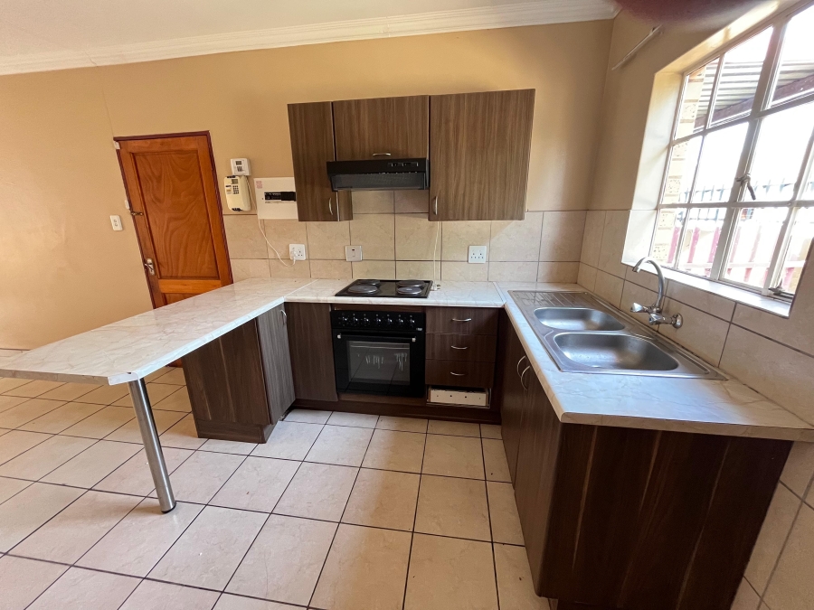 To Let 3 Bedroom Property for Rent in South View Mpumalanga